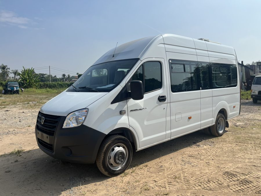 DÀN TRẢI TRỌN VẸN HÀNH TRÌNH MIỀN TRUNG: DỊCH VỤ THUÊ XE 19 CHỖ ĐÀ NẴNG CỦA HUY ĐẠT